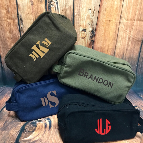 Men's Personalized Toiletry Kit - Travel Bag, Monogram Dopp Kit, Monogram Toiletry Bag, Gift for Him, Groomsmen Gift