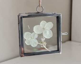 Tiny Silver Frame 5cm x 5cm - Wedding Favour, Party Decor, Pressed Flowers, Small Art, Photos
