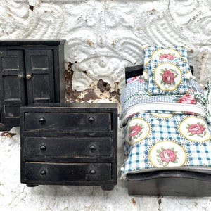Wonderful Black Stained Vintage Dolls House Bedroom Set with Handmade Upholstery snd Linens.