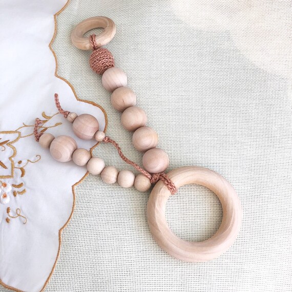 Cute Wooden Teethers Baby Teething Toy Eco-friendly Safe Wood Teething Nursing