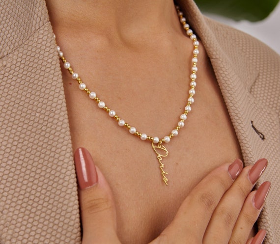 Collier de perles tendance
