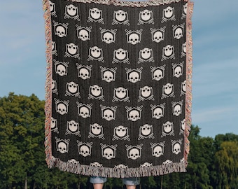 DnD Minimalist Skull Woven Throw Blanket,Goth Grunge Skull Blanket And Cotton Skull Woven Tapestry For Indie Decor And Pastel Goth Aesthetic