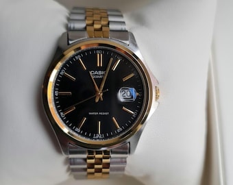 Casio tweekleurige zwarte wijzerplaat