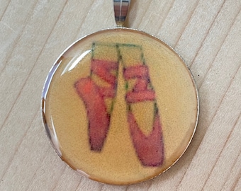 Resin Pendant. Ballet