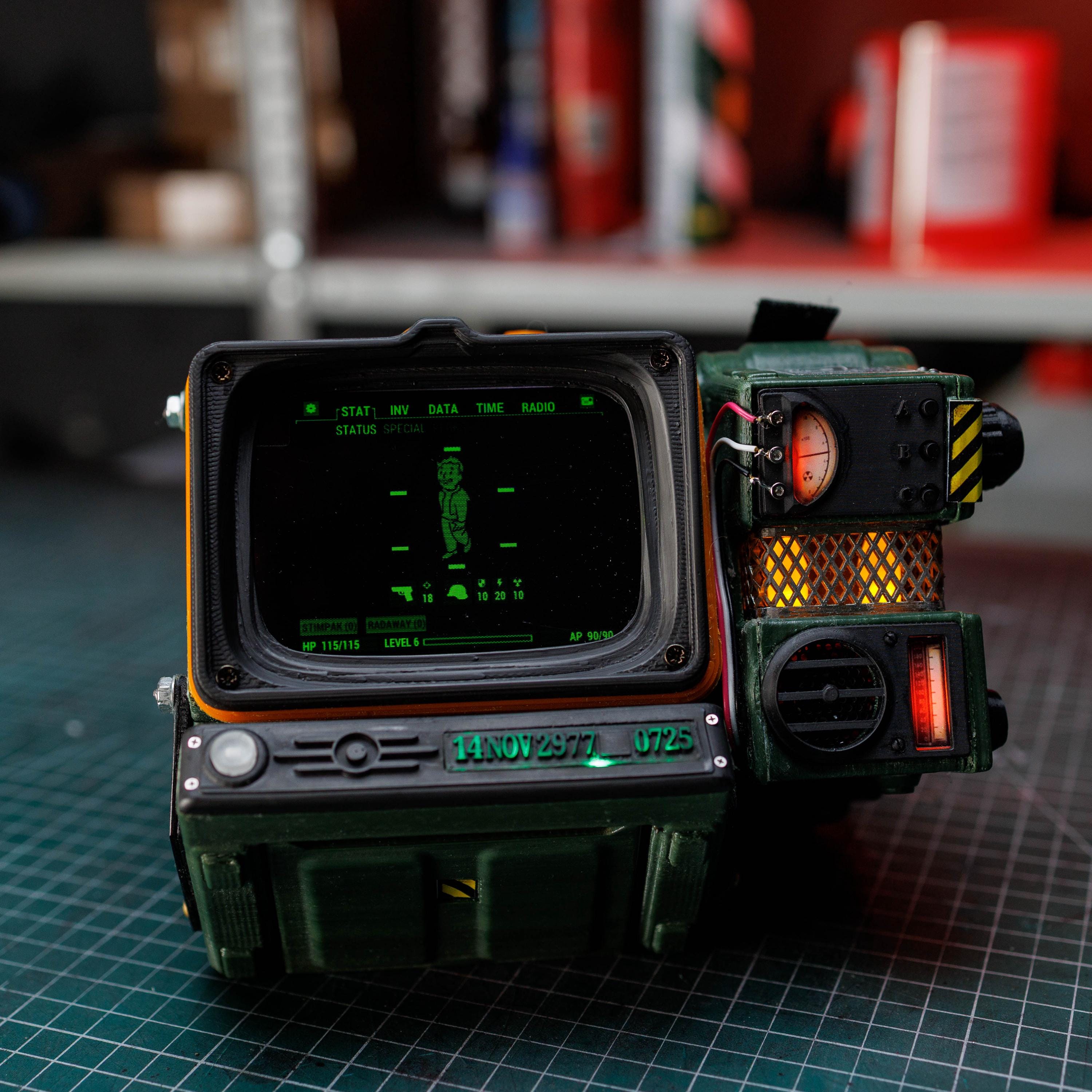 Painted Fallout Pip-Boy 2000 Replica – Functional LCD Display & Lights