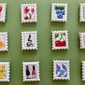 Assorted stamp magnets (set of 4)