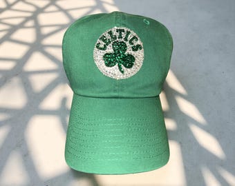 Boné Brilhante para Fã de Esportes: Boné com Strass, Design Esportivo Personalizado