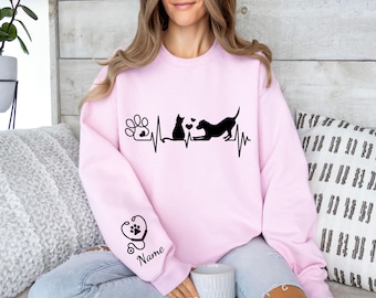 Custom Vet Tech Sweatshirt, Vet Tech Shirt, Personalized Vet Gifts, Veterinarian Hoodie Sweater, Animal Doctor Gift, Gift For Veterinarian