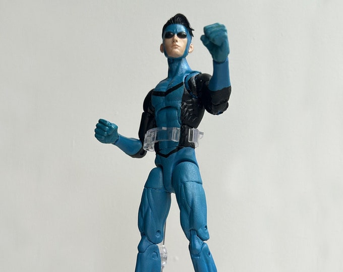Invincible R6 Figure Custom 1/12 Invincible Figure - Etsy