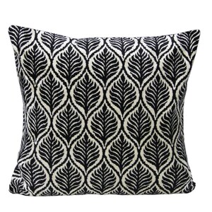Silk Velvet Pillow Cover in Black & White | Ultra-Soft Sophisticated | Adds Modern Elegance to Any Room | Ideal for Chic
