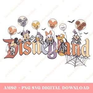 Può includere: Una grafica digitale che presenta la parola Disneyland in grandi lettere colorate. I personaggi dei cartoni animati indossano costumi da scheletro e tengono palloncini con disegni di zucche e ragnatele. Una ragnatela è sotto.