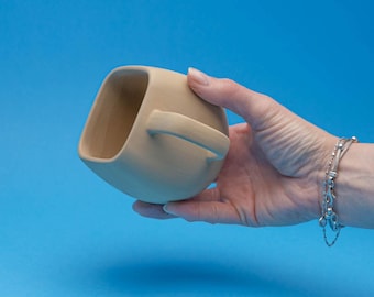 Slip casting plaster mold for an elegant square mug with a handle Mug 011