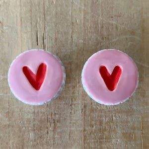 Set of 2 Pink Heart Ceramic Knobs – Handmade Red Heart Drawer Pulls  – Nursery Decor – Girls Bedroom Knobs - Cottage Style Hardware