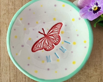 Mimi Dish, Gift For Mimi, Mimi Butterfly Dish, Mimi Ring Dish, Mimi Gift. Mimi Birthday Gift, Mimi Mother's Day Gift, Gift From Grandchild
