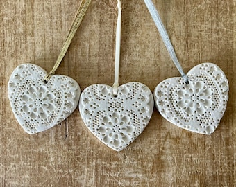 Lace Hearts, Lace Heart Ornaments, Bridal Shower Favor, Bridesmaid Gift, Wedding Favors, Baptism Favor, Ornament Gift, White Lace Hearts