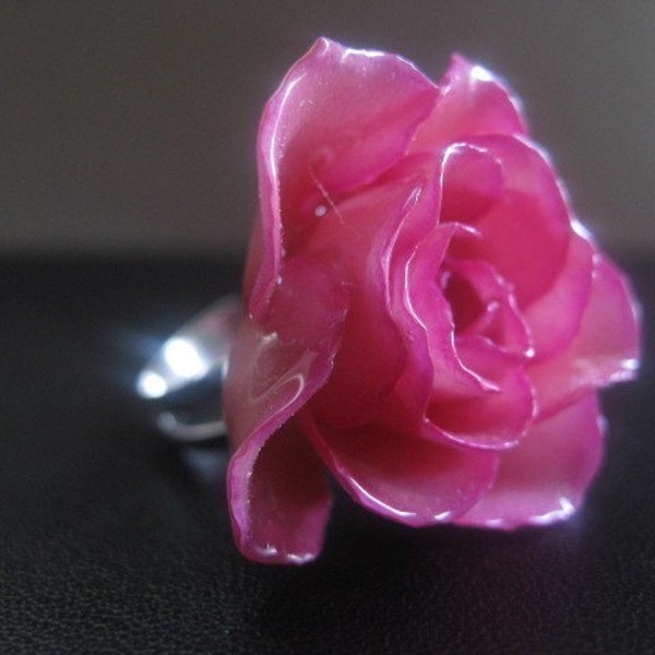 Romantic - REAL BABY PINK REAL FLOWER RING - Spring Collection 2009