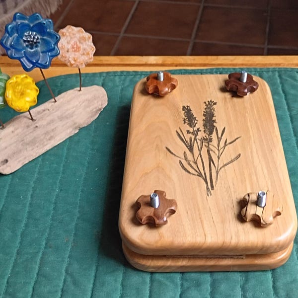 Small Flower Press, Elm