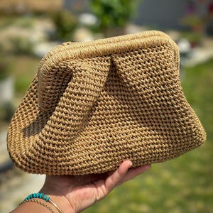 Naturel Crochet Raffia Clutch, Straw Wristlet Purse, Minimal Boho Clutch, Raffia Handbag, Handmade Gift, Womens Straw Summer Pouch Bag
