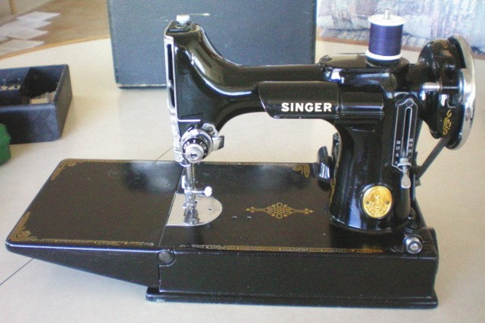 1941 SINGER Portable Sewing Machine Model 2211 Plus Extras Etsy