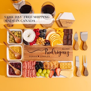 Personalized Charcuterie Board, Custom Cutting Board,Cheese Board, Engraved Wedding Gift, Housewarming Gift,Mother&#39;s Day gift