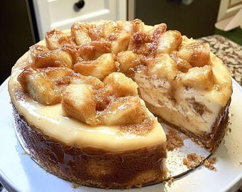 Caramel Apple Cheesecake Recipe: Creamy Fall Dessert (PDF)