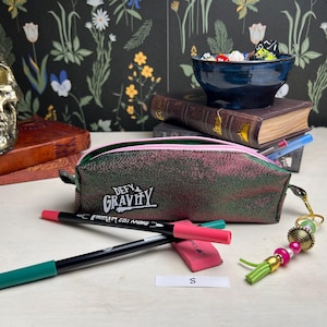 Petit sac à fermeture éclair inspiré de Wicked