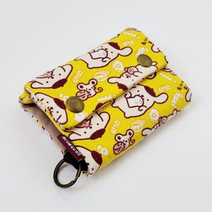Pompom Purin | Stoff Geldbörse | Geldbörse mit mehreren Taschen | Stoffkartenhalter | Bunte Geldbörse | kleine Frauen Geldbörse | Süßer Bär |Gelb