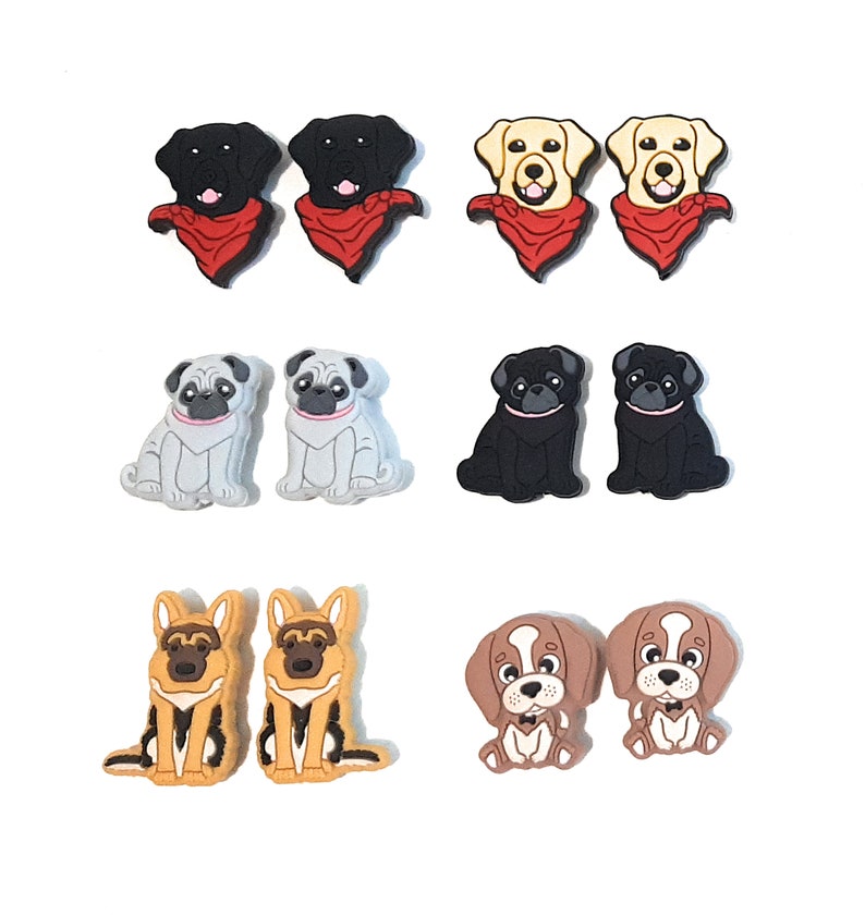 Puede incluir: Conjunto de 10 charms para zapatos con forma de perro, que representan diferentes razas, incluyendo Labrador Retriever, Carlino y Pastor Alem&aacute;n. Los charms est&aacute;n hechos de silicona de colores y son perfectos para a&ntilde;adir un toque divertido a tus zapatos.