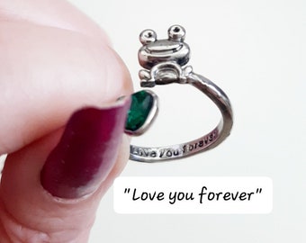 Anillo de tensión de hilo plateado con forma de rana y corazón verde, ajustable, talla 5-10, ideal para principiantes en crochet, regalo de crochet, herramienta reguladora de tensión, guía de hilos