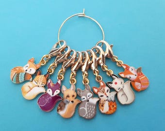Stitch Markers Fox Characters for Crochet and Knitting | Set of 8 | Detachable Place Marker | Yarn Gifts Accessories |
