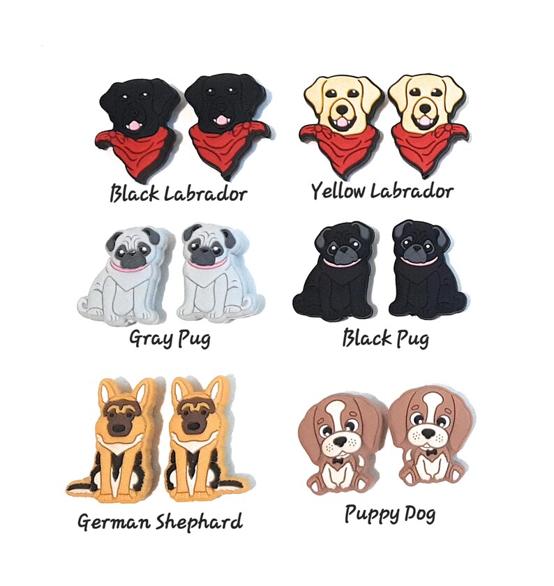 Puede incluir: Conjunto de 10 encantos para zapatos de perro de colores, que incluyen labrador negro, labrador amarillo, pug gris, pug negro, pastor alem&aacute;n y cachorro. Cada encanto presenta un par de perros.