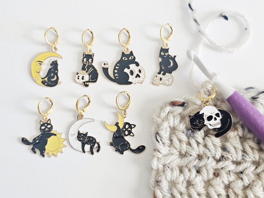 Black Cat Halloween Stitch Markers Set of 8 Cute Crochet and Knitting Accessories Spooky Yarn Markers for Fall Projects Cat Lover Gift - Etsy UK