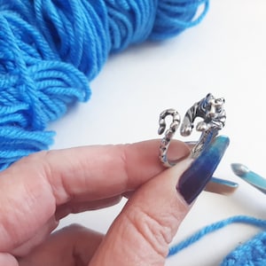 Sterling Silver Yarn Music Note Tension Ring Adjustable Size 5-8 Crochet  Ring Beginner Knitting Gift Regulator Tool Yarn Guide 