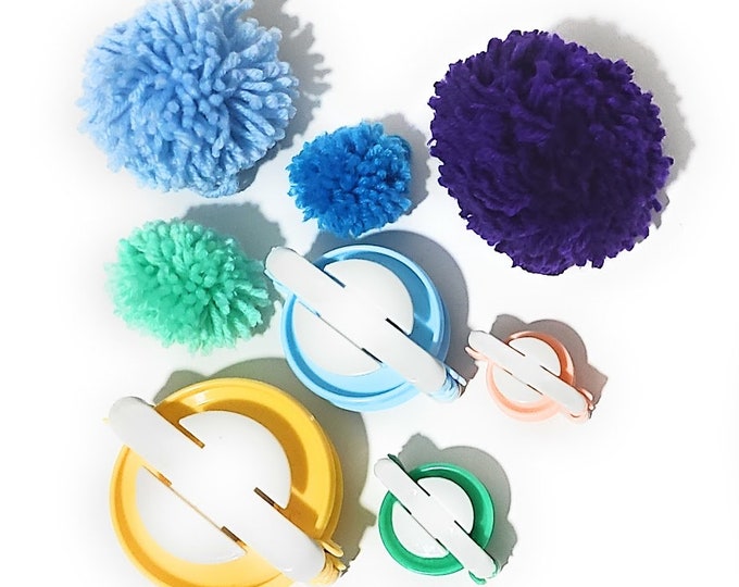 4pc Pompom Maker Gift Set Different Size Yarn Fluff Ball DIY Yarn Tool for Making Yarn Balls Yarn Easy Craft for Kids