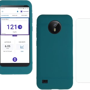 Könnte beinhalten: Ein tealfarbenes Smartphone mit Schutzhülle zeigt Gesundheitsdaten auf dem Bildschirm an. Zubehör umfasst ein schwarzes Schlüsselband, einen Smiley-Anhänger und zwei Displayschutzfolien. Die Handyhülle hat einen Kameraausschnitt.