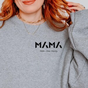 Personalised Mama Sweatshirt, Custom mom Sweatshirt, Minimalist Sweatshirt, Mothers Day Gift, Modern Mama Sweatshirt, Kids name sweatshirt