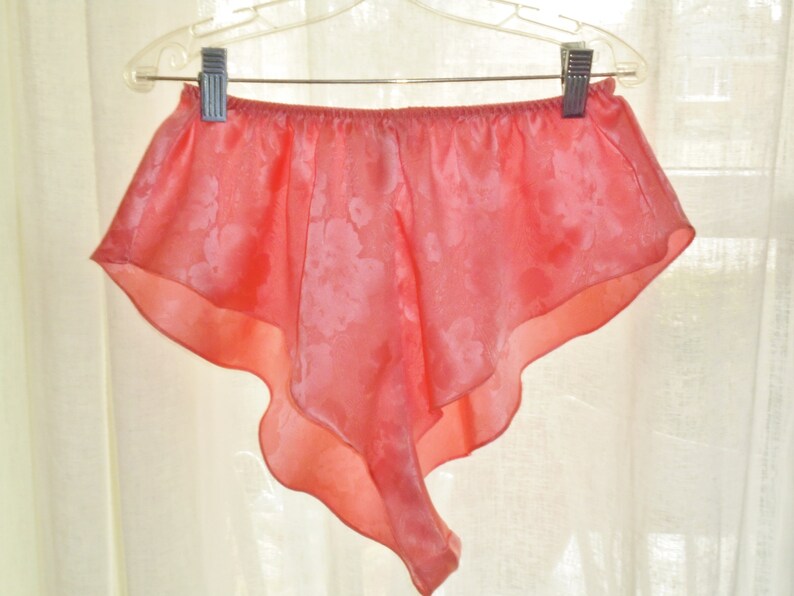 Tap panties Satiny Victorias secret S-M Peach sissy sweet Vintage lingerie