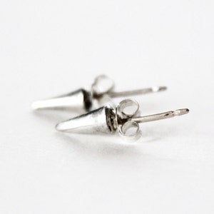 Silver Spike Studs - Sterling Silver Spike Earrings - 925 -Silver Ear Spikes - Spike Jewlery