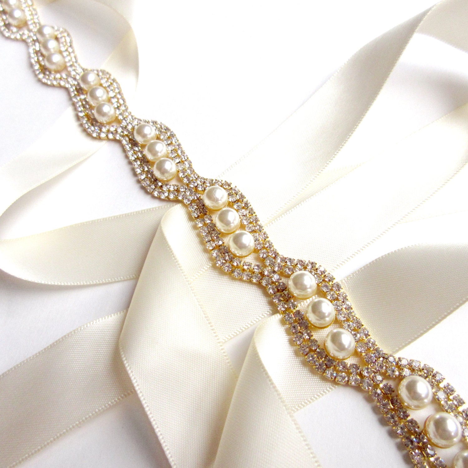 Sash - Elegant Crystal and Pearl Bridal Belt Sash in Gold  display picture 1