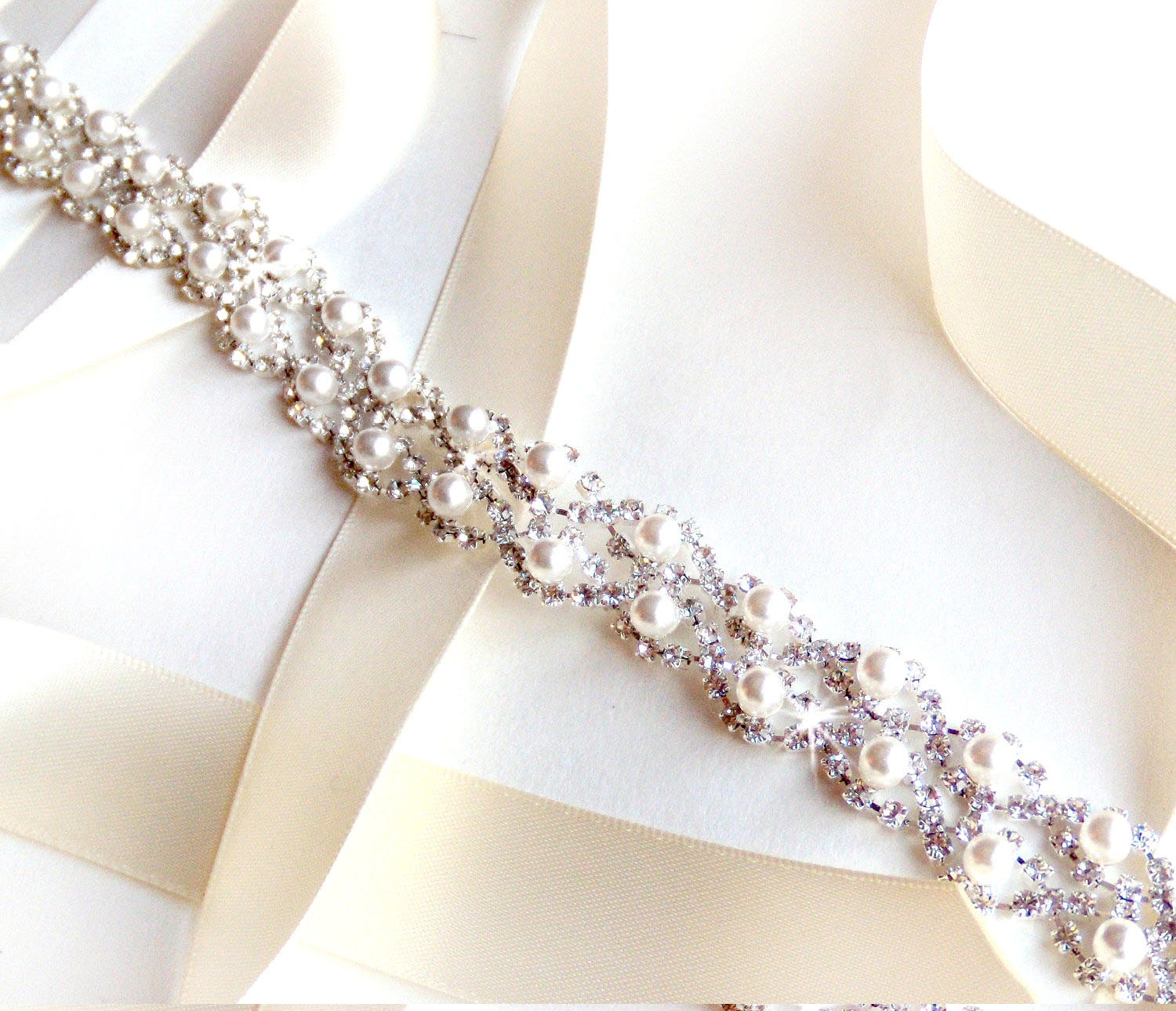 White Pearl Belt - Etsy