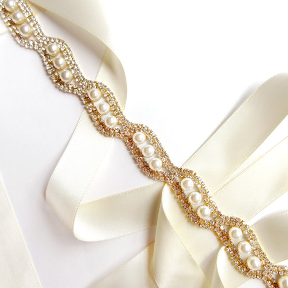 Sash - Elegant Crystal and Pearl Bridal Belt Sash in Gold  display picture 2