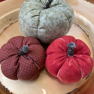 Set no.2: Handmade Fabric Pumpkins Autumn Decoration muted green and red image 4