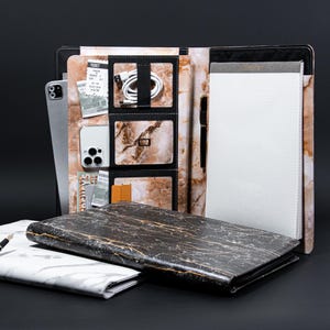 Carpeta de cuero PU con diseño de granito personalizada, portafolios de cuero PU, portafolios de cuero PU A4, funda para iPad de 12,9 pulgadas, portalápices, regalo para mujeres