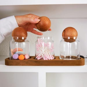 bathroom Q type organizer canisters