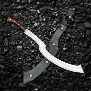Handmade Egyptian Khopesh Sword: High-Carbon Steel, Leather Sheath