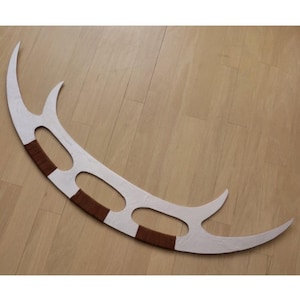 Star Trek Bat&#39;leth, Klingon Sword Replica, Collectible Star Trek Sword, Bat&#39;leth Display Sword, Star Trek Gift, Ideal Birthday Gift For Him