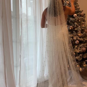 Ivory Pearl Embellished Veil Wedding Veil Gift for Bride Pearl Hair Accessory for Bachelorette Wedding Bridal Shower Wardrobe Vintage Bride