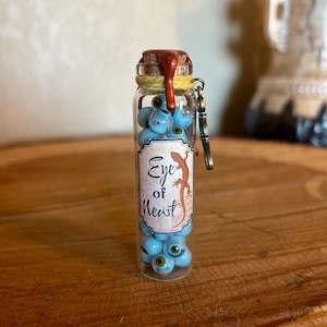 Eye of Newt | Wizarding World decorative Potion ingredient | potion bottle | Halloween decor | bookshelf decor | Harry
