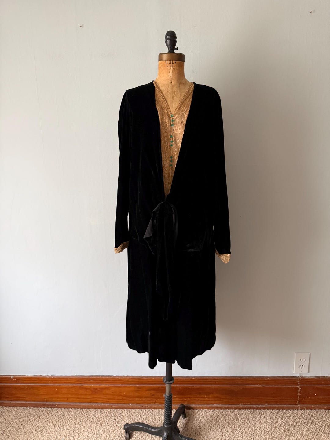 Antique 1920s 1930s Black Silk Velvet and Lace Evening Dress - Etsy