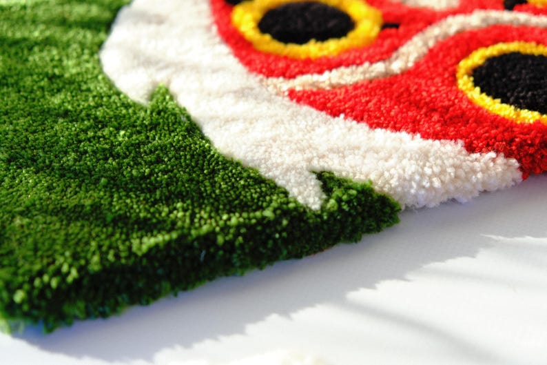 Close up detail of Mononoke tufted rug texture, high pile acrylic yarn